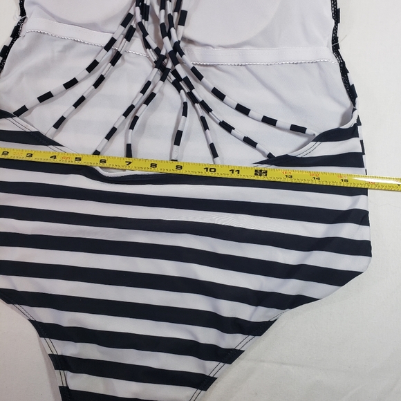 Striped One Piece Swimsuit Womens XL Padded Strappy Back Bathing Suit Swimwear - Picture 5 of 7